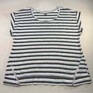 Charcoal Gray and White Striped Short Sleeve Top - Size 14/16